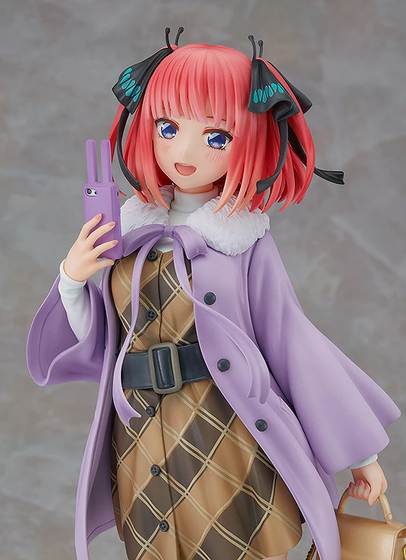 GOOD SMILE COMPANY The Quintessential Quintuplets ∬ Nino Nakano: Date Style Ver. 1/6 Scale Figure 5 GOOD SMILE COMPANY The Quintessential Quintuplets ∬ Nino Nakano: Date Style Ver. 1/6 Scale Figure - Image 5