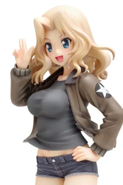 Wave DreamTech Girls Und Panzer Der Film Kay: Panzer Jacket Ver. 1/8 Scale Figure -Model Figures Shop ae27432028644120bf6b95a93a68fbc5.jpg